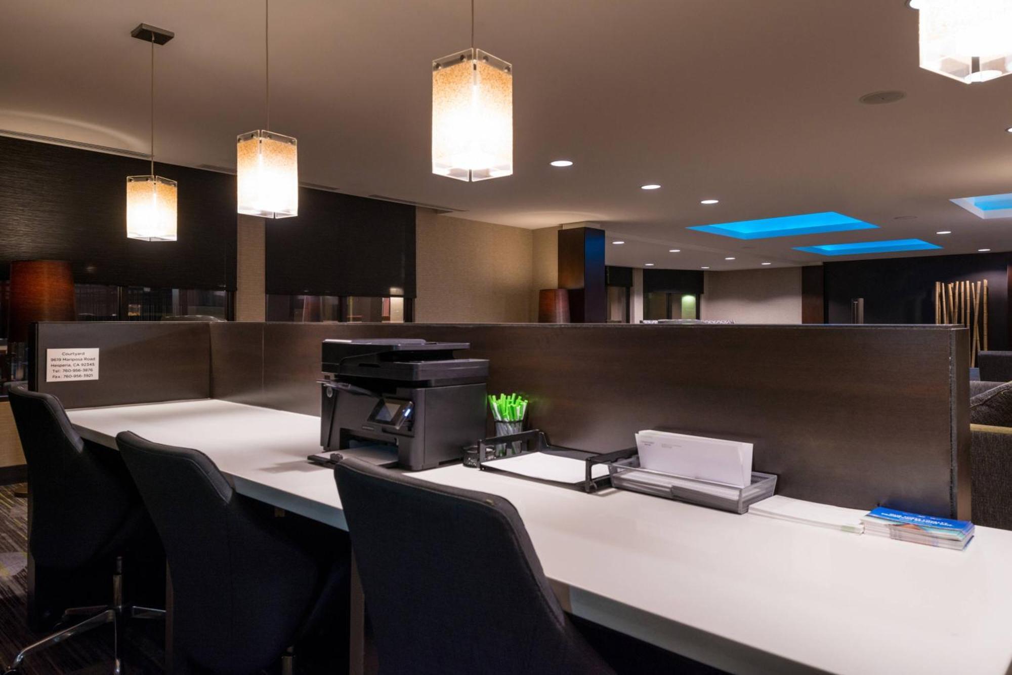 Courtyard By Marriott Victorville Hesperia Eksteriør billede