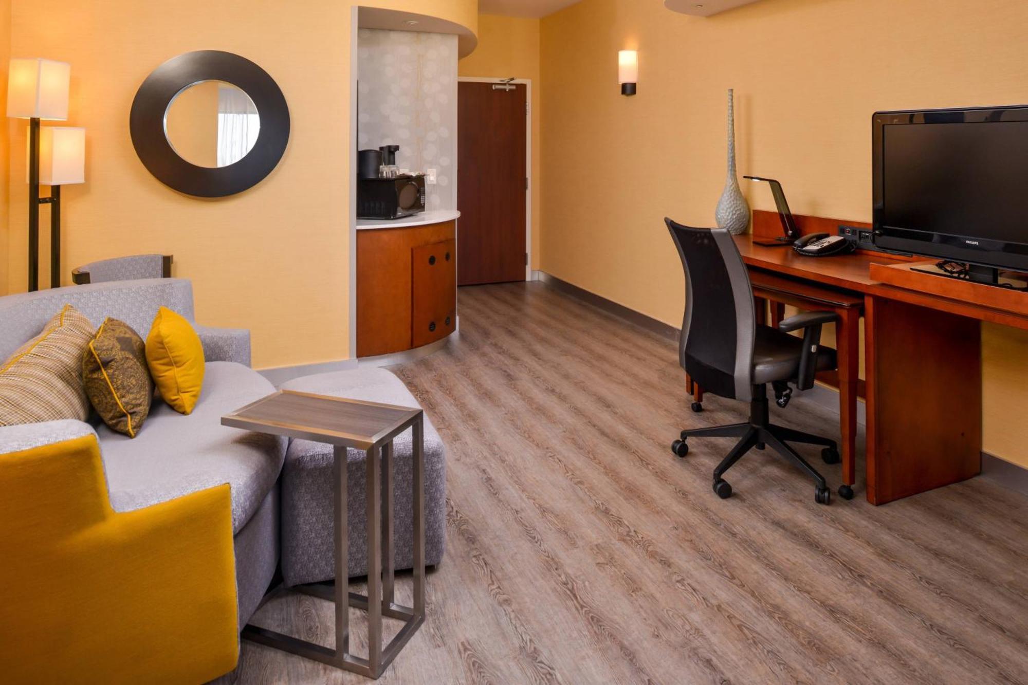 Courtyard By Marriott Victorville Hesperia Eksteriør billede