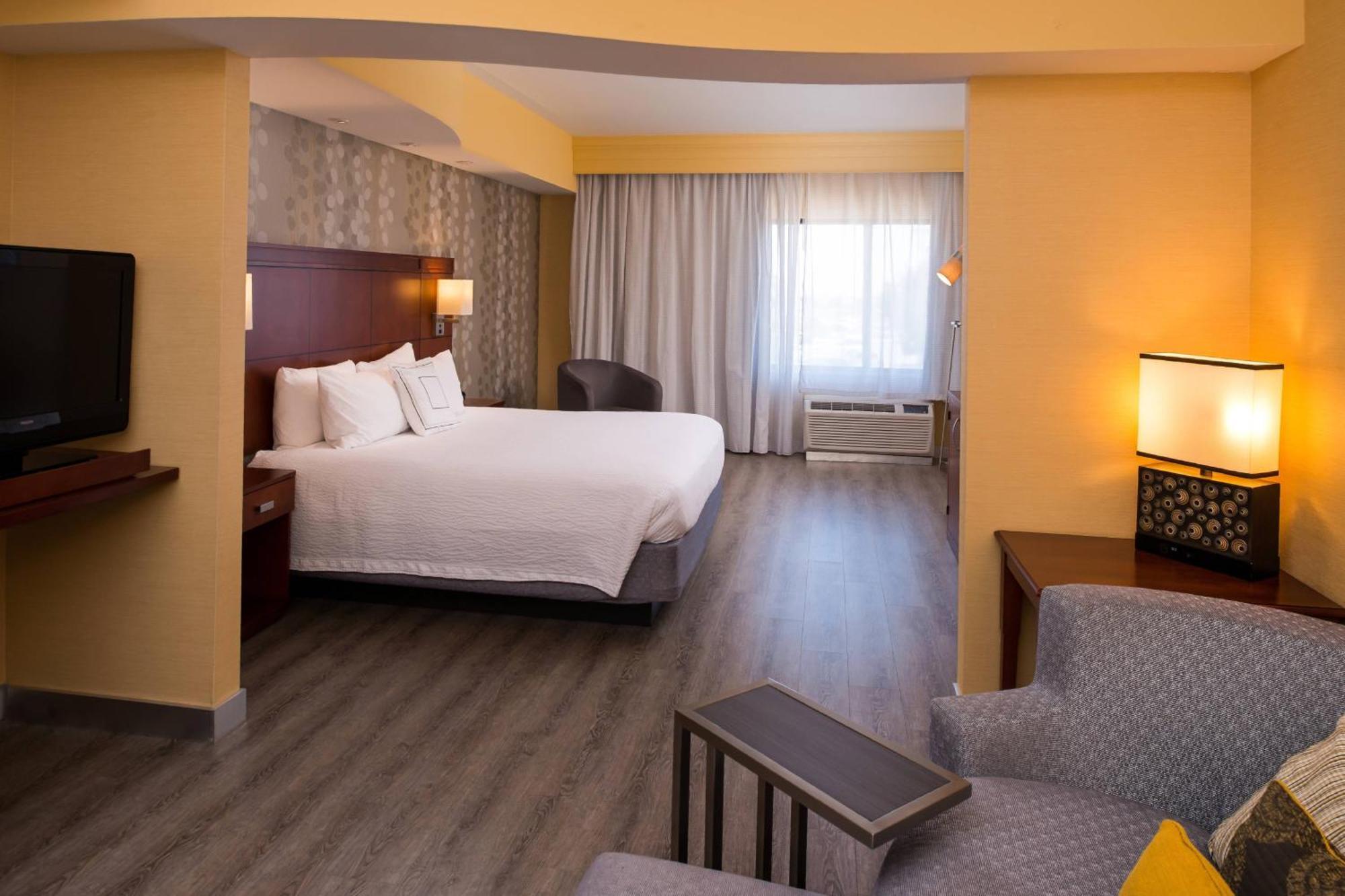 Courtyard By Marriott Victorville Hesperia Eksteriør billede