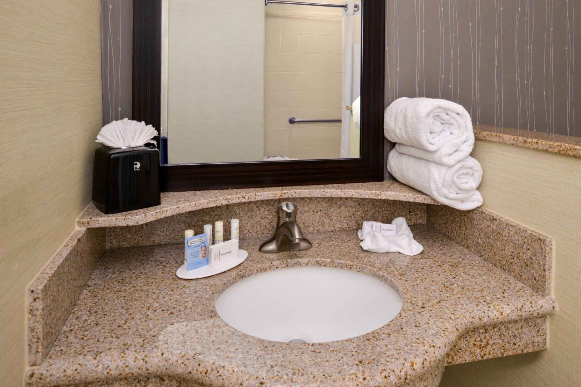 Courtyard By Marriott Victorville Hesperia Eksteriør billede