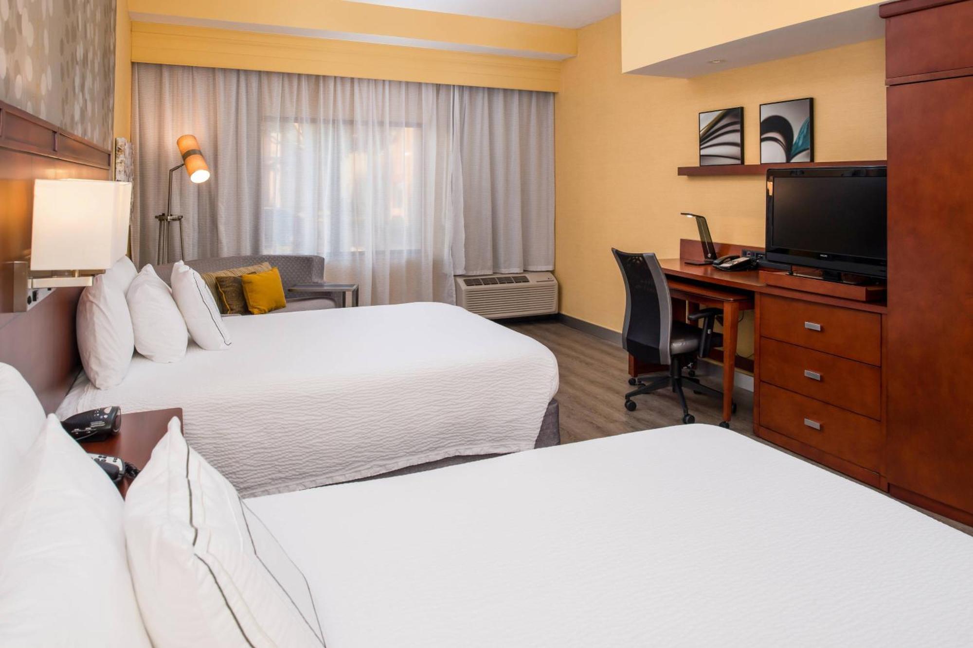Courtyard By Marriott Victorville Hesperia Eksteriør billede